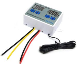 XK-W1010 DC12V C/F Digital Temperature Controller